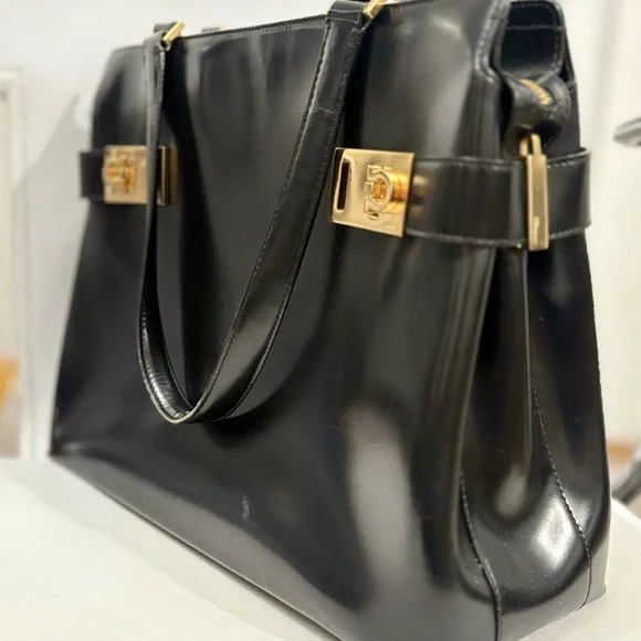 Salvatore Ferragamo Gancini Buckle Tote (Black) Leather Bag - Picture 2 of 9